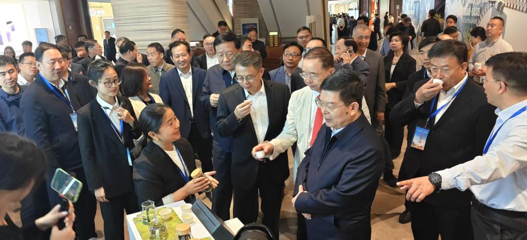 “泰山茶”亮相上海“好品山东 优特农品”...